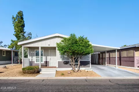 6960 W Peoria Ave #17, Peoria, AZ 85345