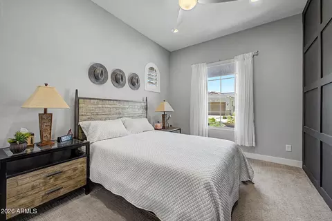 Bedroom - 3251 E Bryce Ln, Phoenix, AZ 85050 photo 1 of 8