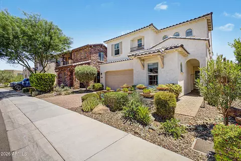 Exterior - 3251 E Bryce Ln, Phoenix, AZ 85050 photo 4 of 8
