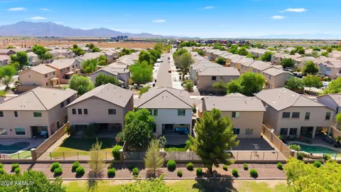 8931 S 57th Dr, Laveen, AZ 85339