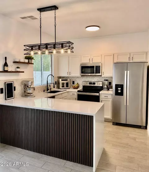 Kitchen - 4016 E Gail Ct, Gilbert, AZ 85296 photo 1 of 2