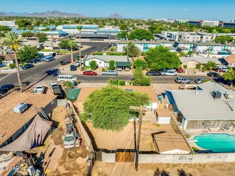 View/Area - 5618 N 35th Dr, Phoenix, AZ 85019 photo 5 of 12