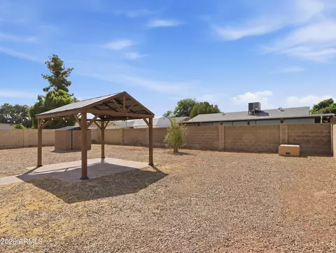 Exterior - 3749 W Dailey St, Phoenix, AZ 85053 photo 6 of 12