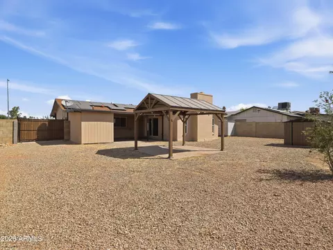 Exterior - 3749 W Dailey St, Phoenix, AZ 85053 photo 7 of 12