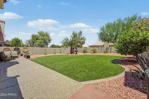 Exterior - 3818 E Tanglewood Dr, Phoenix, AZ 85048 photo 5 of 9