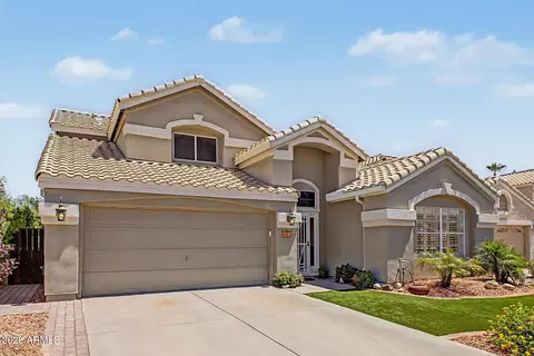 Exterior - 3818 E Tanglewood Dr, Phoenix, AZ 85048 photo 2 of 9