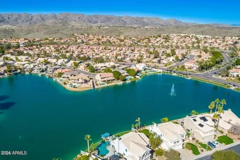 View/Area - 3818 E Tanglewood Dr, Phoenix, AZ 85048 photo 2 of 8