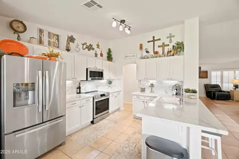 Kitchen - 9300 E Fairfield St, Mesa, AZ 85207 photo 4 of 7