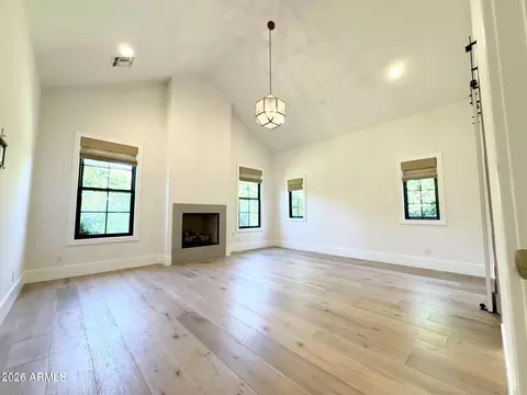 16 W Ocotillo Rd, Phoenix, AZ 85013 photo 3