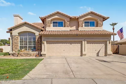 7815 W Kerry Ln, Glendale, AZ 85308