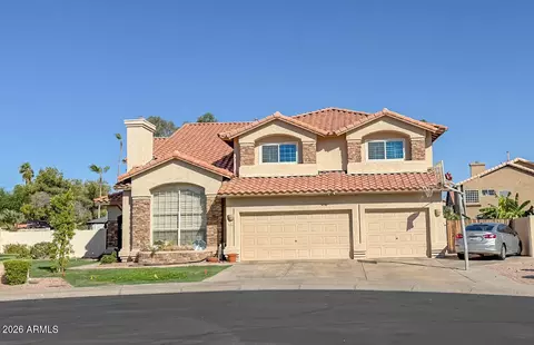 7815 W Kerry Ln, Glendale, AZ 85308