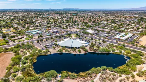 View/Area - 2460 E Vaughn Ave, Gilbert, AZ 85234 photo 11 of 13