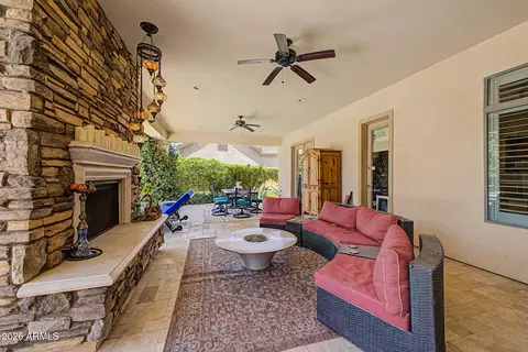 Exterior - 2460 E Vaughn Ave, Gilbert, AZ 85234 photo 6 of 11