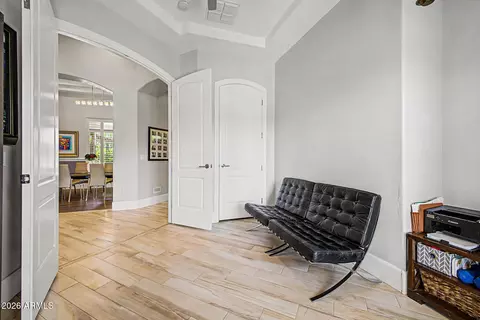 Entry Way - 2460 E Vaughn Ave, Gilbert, AZ 85234 photo 2 of 2