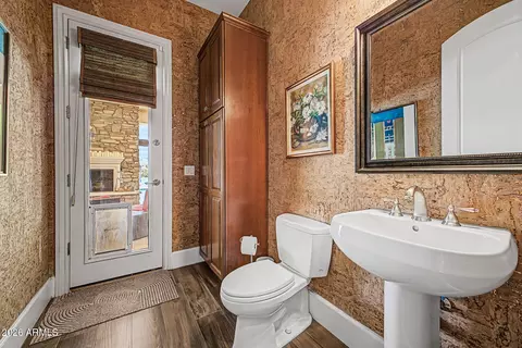 Bath - 2460 E Vaughn Ave, Gilbert, AZ 85234 photo 1 of 8