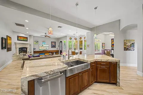 Kitchen - 2460 E Vaughn Ave, Gilbert, AZ 85234 photo 4 of 6