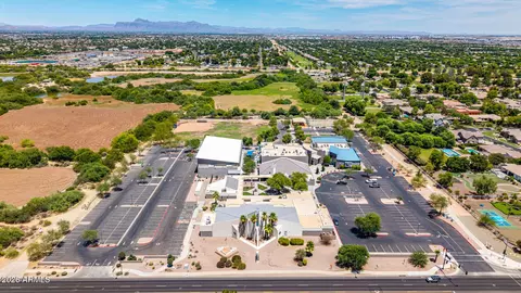 View/Area - 2460 E Vaughn Ave, Gilbert, AZ 85234 photo 12 of 13