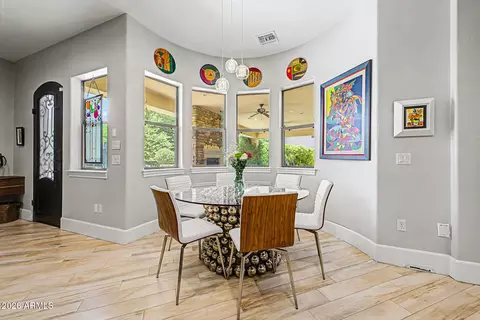 Dining - 2460 E Vaughn Ave, Gilbert, AZ 85234 photo 3 of 3