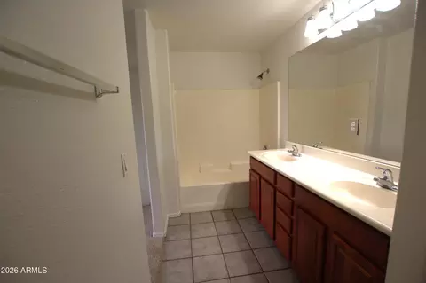 920 E Devonshire Ave #2002, Phoenix, AZ 85014 photo 6