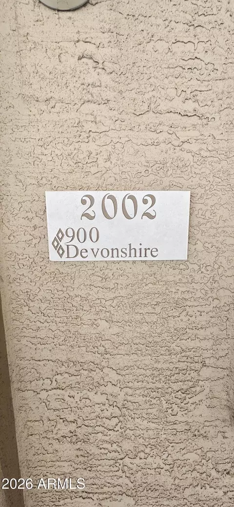 920 E Devonshire Ave #2002, Phoenix, AZ 85014 photo 14