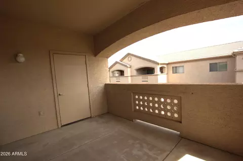 Exterior - 920 E Devonshire Ave #4017, Phoenix, AZ 85014 photo 3 of 3