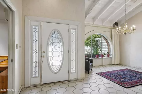 Entry Way - 717 E Tuckey Ln, Phoenix, AZ 85014 photo 1 of 1