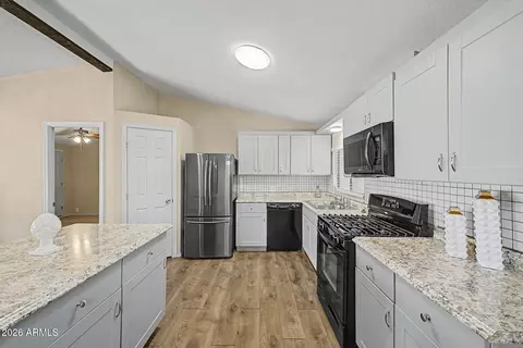 1343 S Lawson Dr, Apache Junction, AZ 85120