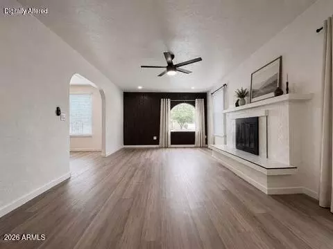 Living - 2213 E Windsor Ave, Phoenix, AZ 85006 photo 4 of 7