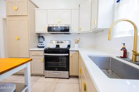 Kitchen - 721 E 9th St, Douglas, AZ 85607 photo 4 of 7