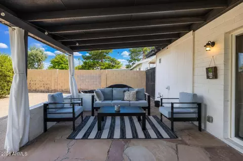 Exterior - 14612 N 38th St, Phoenix, AZ 85032 photo 4 of 6