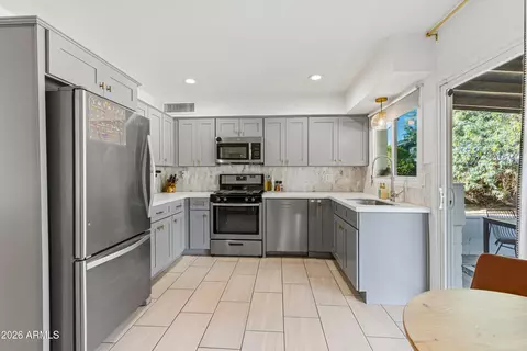 Kitchen - 14612 N 38th St, Phoenix, AZ 85032 photo 1 of 3