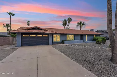 Exterior - 502 E Le Marche Ave, Phoenix, AZ 85022 photo 3 of 4