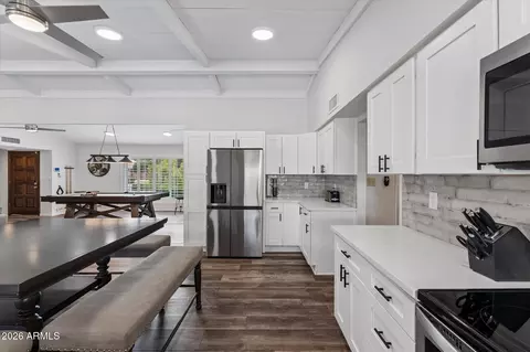 Kitchen - 502 E Le Marche Ave, Phoenix, AZ 85022 photo 2 of 4