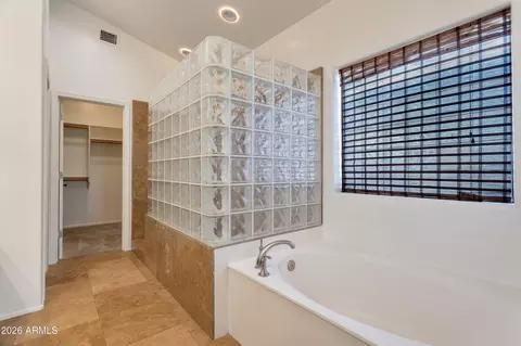 Bath - 8809 S 10th Dr, Phoenix, AZ 85041 photo 2 of 5