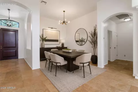 Dining - 8809 S 10th Dr, Phoenix, AZ 85041 photo 1 of 2