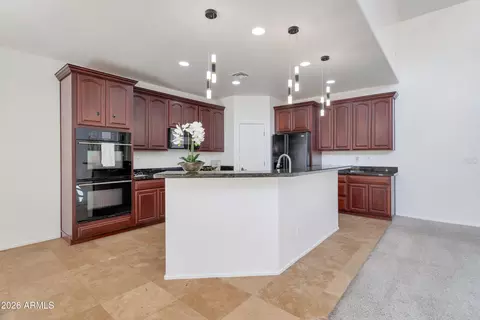 Kitchen - 8809 S 10th Dr, Phoenix, AZ 85041 photo 1 of 4