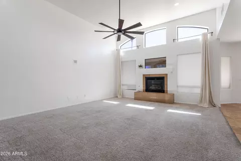 Living - 8809 S 10th Dr, Phoenix, AZ 85041 photo 2 of 8