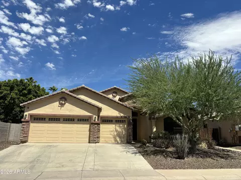 Exterior - 8809 S 10th Dr, Phoenix, AZ 85041 photo 3 of 4