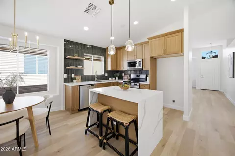 Kitchen - 2712 E Anderson Dr, Phoenix, AZ 85032 photo 2 of 4