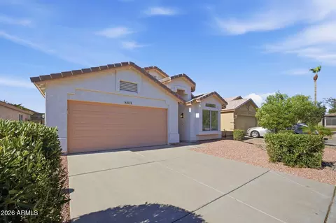 Exterior - 2712 E Anderson Dr, Phoenix, AZ 85032 photo 3 of 7