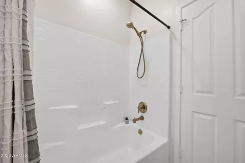 Bath - 2712 E Anderson Dr, Phoenix, AZ 85032 photo 3 of 3