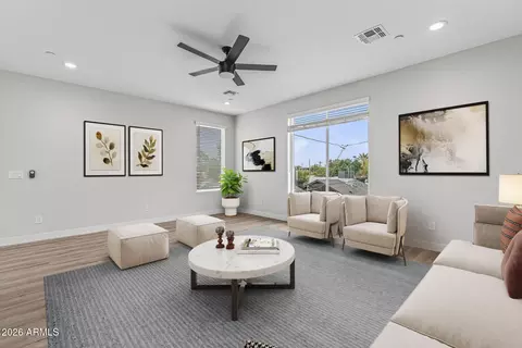 Living - 2601 E Clarendon Ave #13, Phoenix, AZ 85016 photo 7 of 7
