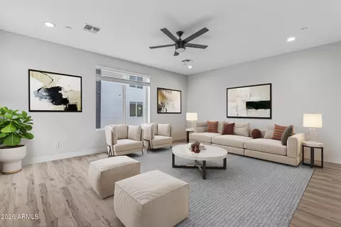 Living - 2601 E Clarendon Ave #13, Phoenix, AZ 85016 photo 2 of 7