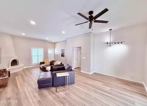 2645 E Vista Dr, Phoenix, AZ 85032 photo 5