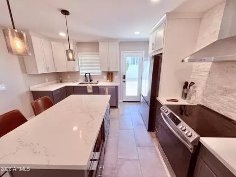 2645 E Vista Dr, Phoenix, AZ 85032 photo 7