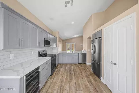 Kitchen - 1348 E Libby St, Phoenix, AZ 85022 photo 1 of 3
