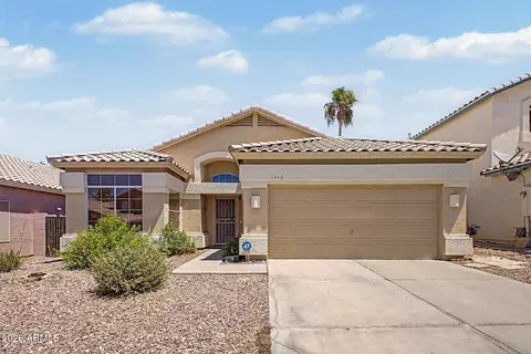 Exterior - 1348 E Libby St, Phoenix, AZ 85022 photo 2 of 8