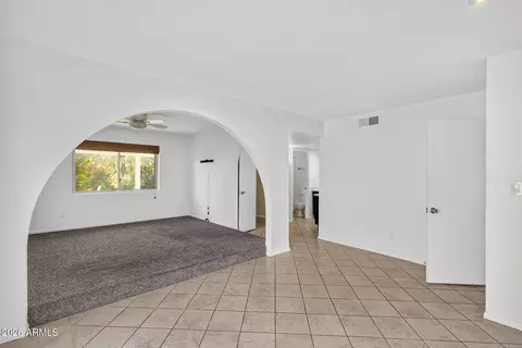 Living - 15420 N 29th Ave, Phoenix, AZ 85053 photo 11 of 11