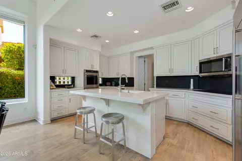 Kitchen - 6533 N 29th St, Phoenix, AZ 85016 photo 1 of 2