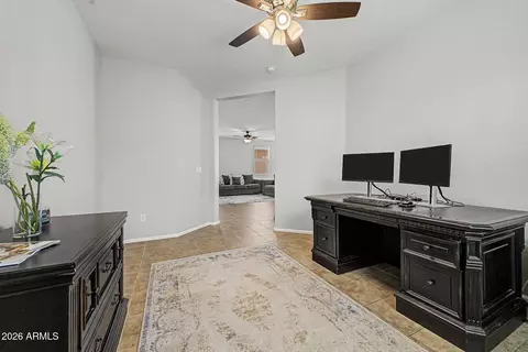 Entry Way - 4116 E Cathy Dr, Gilbert, AZ 85296 photo 3 of 7
